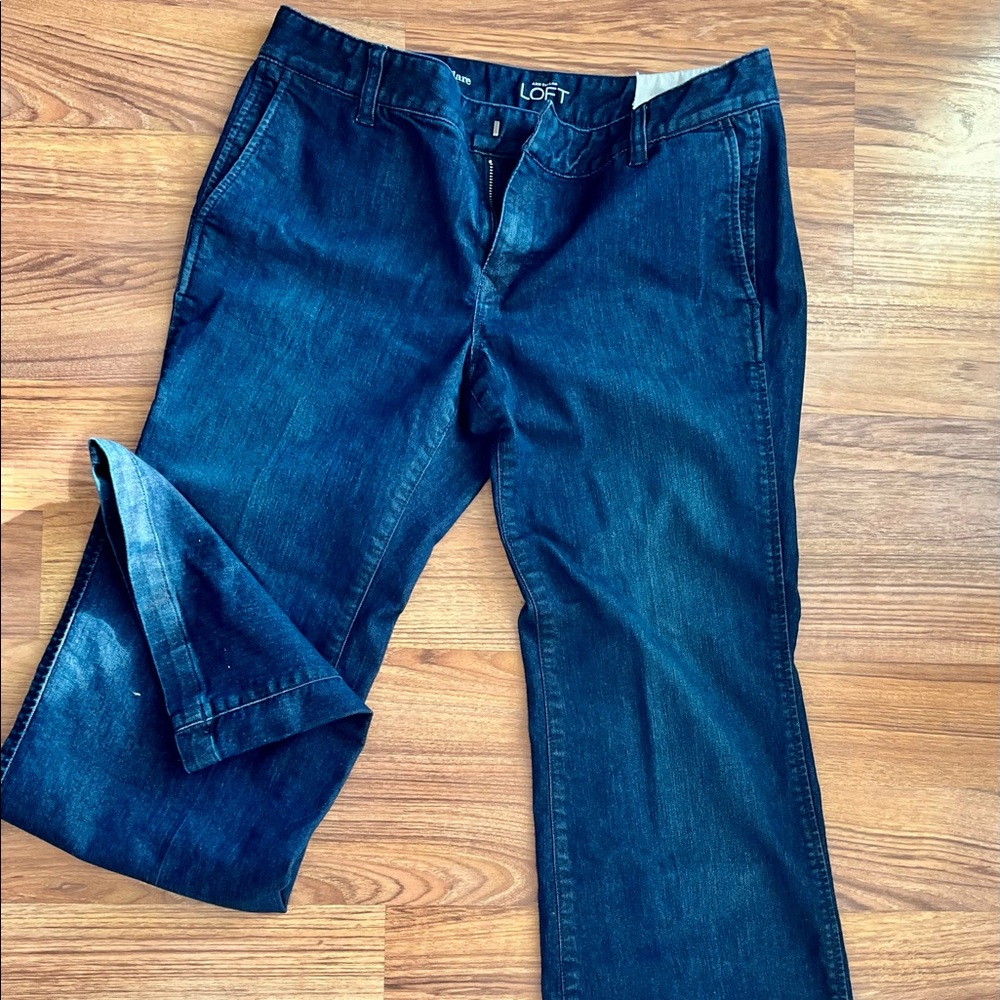 Dark blue jeans, loft, size 8, brand new, modern flare leg